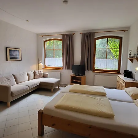 Schmelzer 农家乐 *